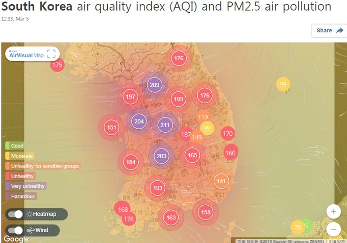 서해안에서 미세먼지를 머금은 막대한 양의 바람이 불어오고 있다. 사진 AirVisual 캡처.