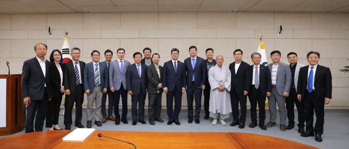 통일부장관, 대북 식량지원 관련 의견수렴 간담회 참석 사진=통일부