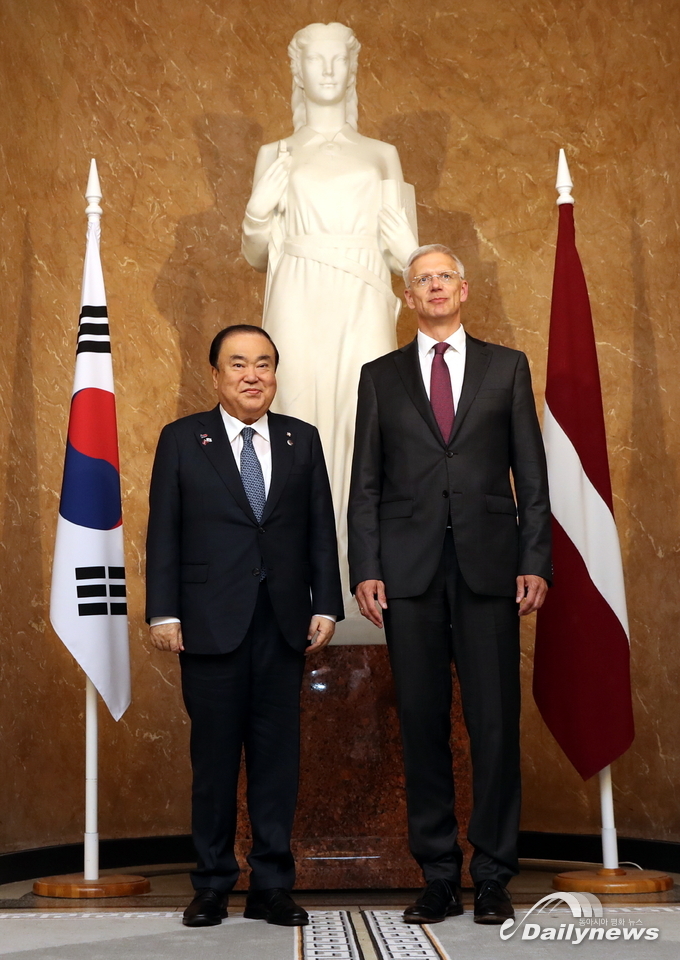 크리스야니스 카린스 총리와의 면담 (사진=대한민국 국회)