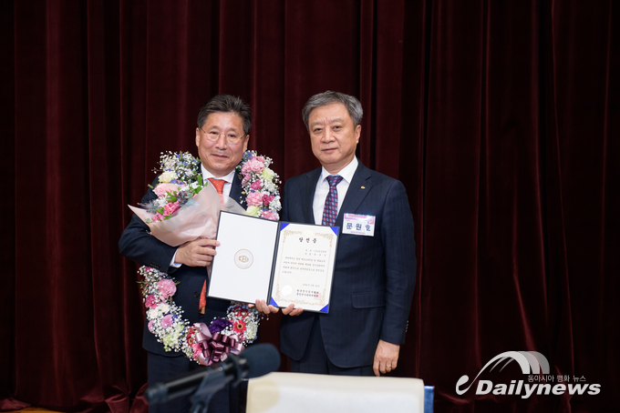류재선 회장 당선(사진= 이 신 기자)