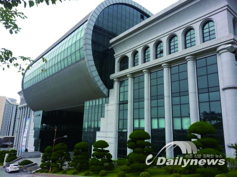 천안 백석대학교 신축공사 (사진=  창원석재㈜ 제공)