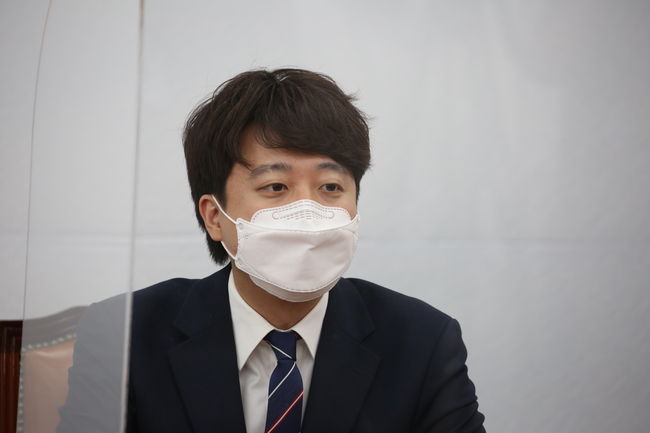▲ 이준석 대표는 '신뢰 관계를 바탕으로 합당 과정을 신속하게 마무리하겠다'고 밝혔다.
