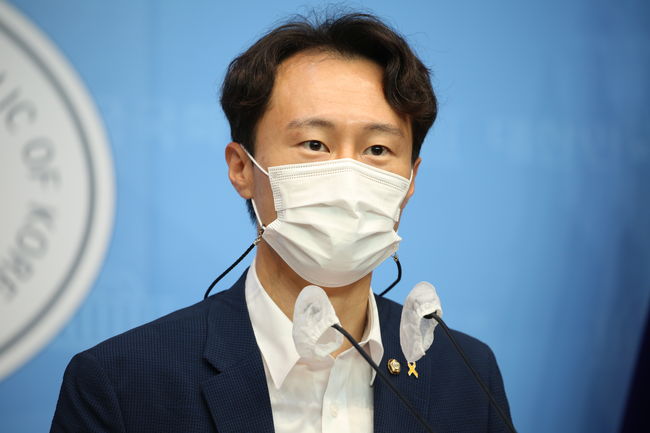 ▲ 이탄희 의원은 중대재해처벌법 개정안의 온전한 통과를 촉구했다.