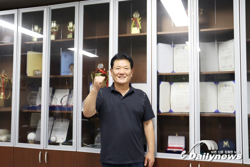 ▲ 군산야구소프트볼협회 문태환 회장(사진=유미라 기자)