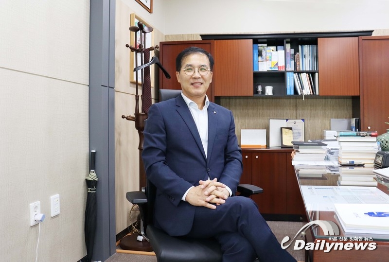 ▲ 전북신용보증재단 유용우 이사장(사진=유미라 기자)