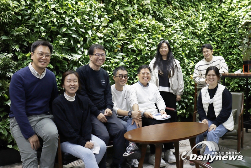 ▲ ㈜맑음팩토리 직원들(사진=데일리뉴스 DB)