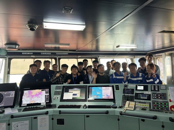 자율운항 선박 시대 활짝 열렸다…정식 운항 시작