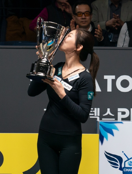 김가영,  LPBA 6번째 우승 달성...스롱 피아비와 타이
