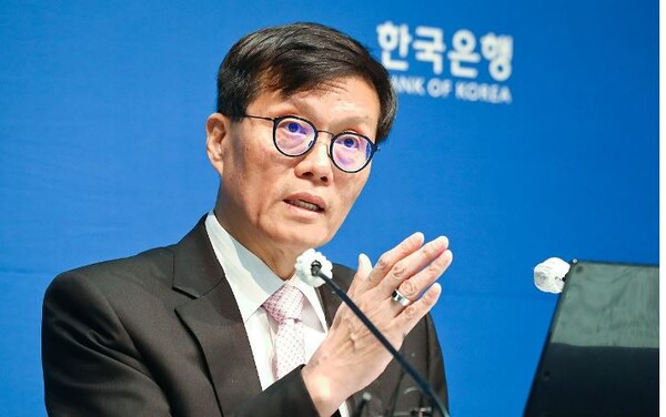 이창용 한국은행 총재가 지난달 12일 서울 중구 한국은행에서 금융통화위원회 기준금리 결정에 관한 기자간담회를 하고 있다. 사진=공동취재단