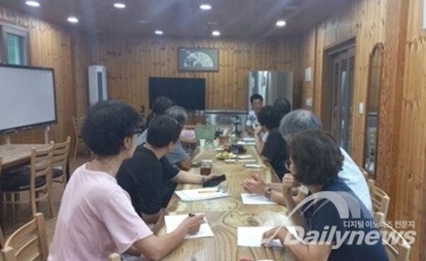 평창 어르신 대상 챗GPT강좌 장면.  사진=데일리뉴스
