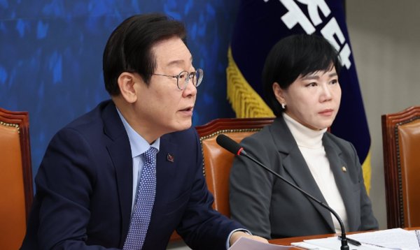 더불어민주당 이재명 대표가 27일 오전 서울 여의도 국회에서 열린 최고위원회의에서 발언하고 있다. 사진=연합뉴스