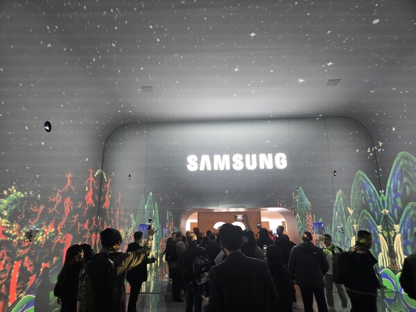 Samsung's CES Exhibit at CES (